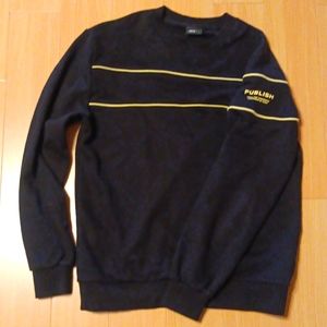 Publish pull over black